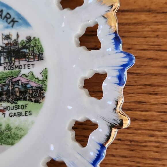 Canobie Lake Park souvenir lattice edge plate - Picture 3 of 8